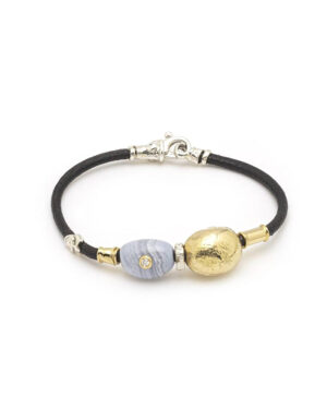 Chalcedony Pebble bracelet